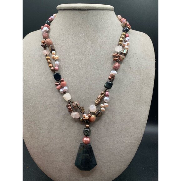 Handcrafted Semi Precious Stones Necklace Earthy Colors Pearls and Stones - Picture 5 of 7